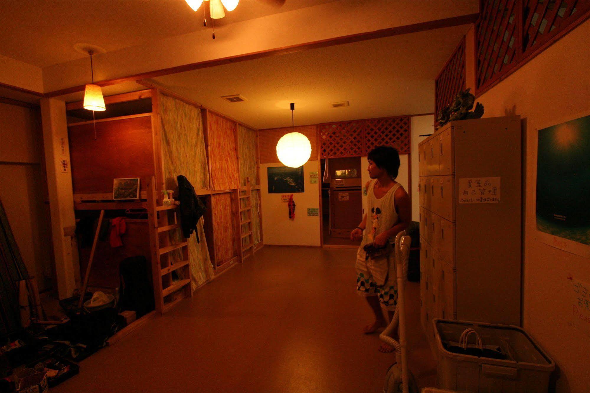 Okinawa Guest House Kerama Naha Exterior foto